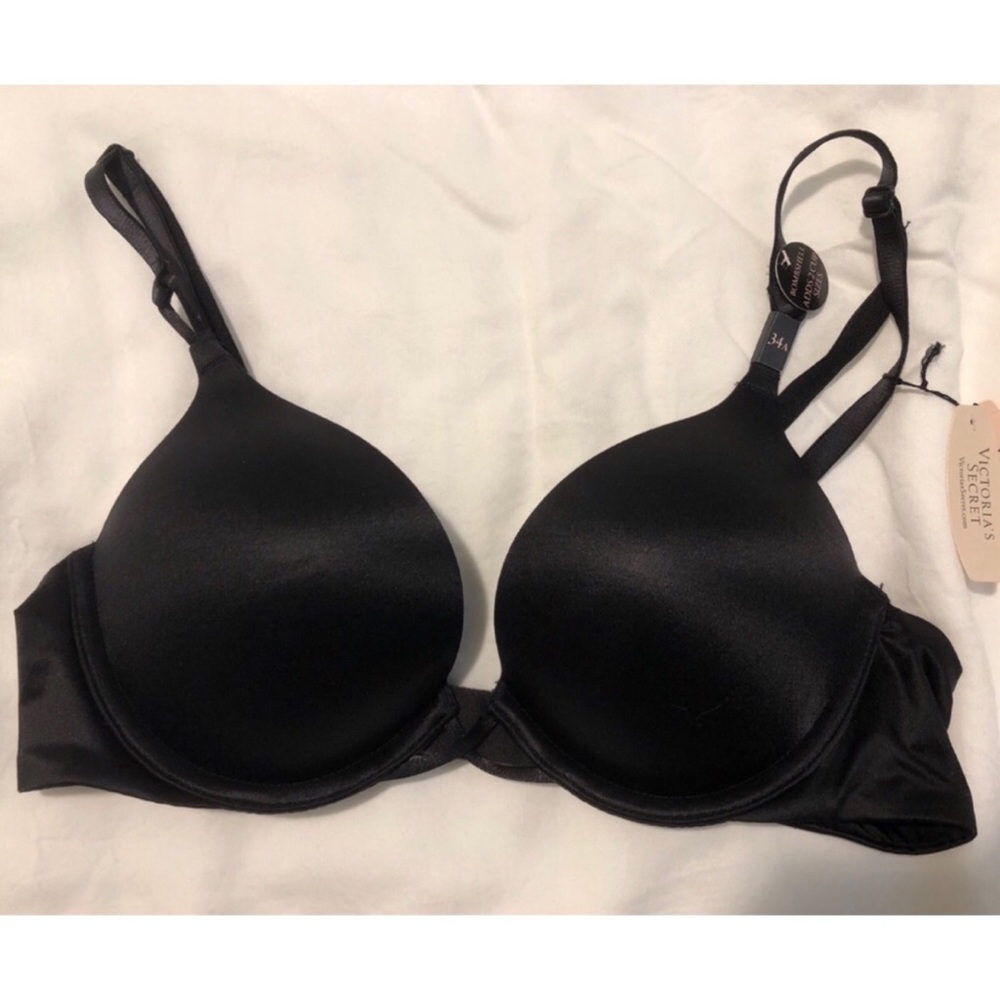 Victoria’s Secret Bombshell Bra *NEW WITH TAGS